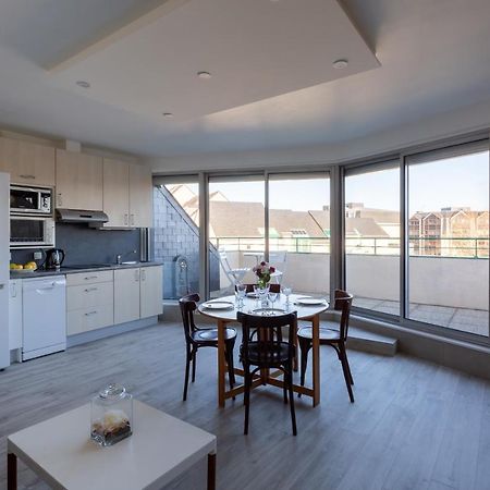 Apartamento Le Mancini - Parking Et Terrasse Mayenne Exterior foto
